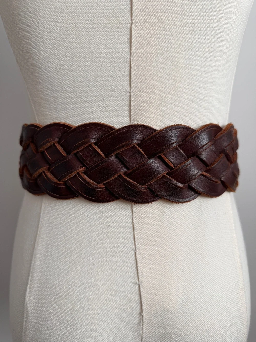 NWT vintage Abercrombie & Fitch Wide Braided Leather Belt Boho Brown Size M/L